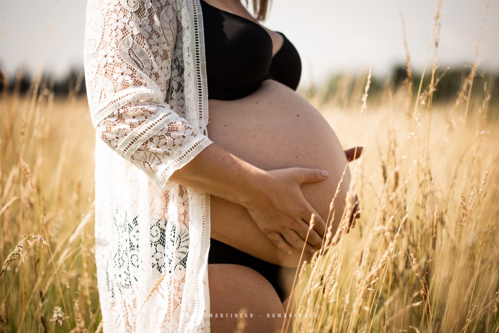 photo grossesse champs